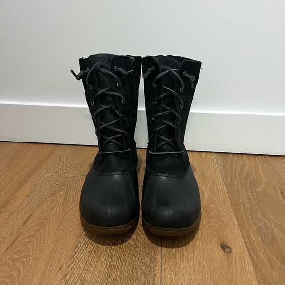 Women's Black and Brown snow Boots by Sperry since 1935 new never worn - Picture 5 of 10